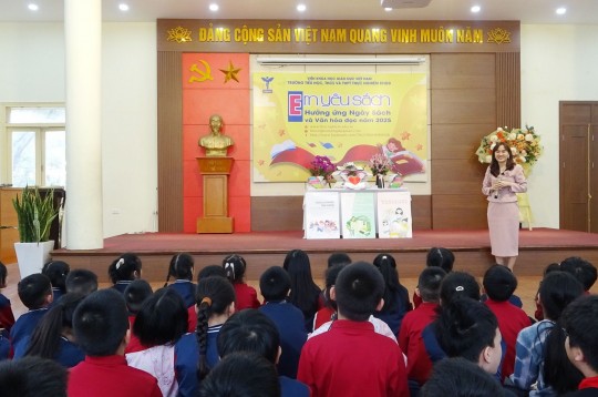 Em yêu sách – Hưởng ứng Ngày Sách và Văn hóa đọc năm 2025: Những bước chân nhỏ đi qua thế giới rộng lớn từ trang sách